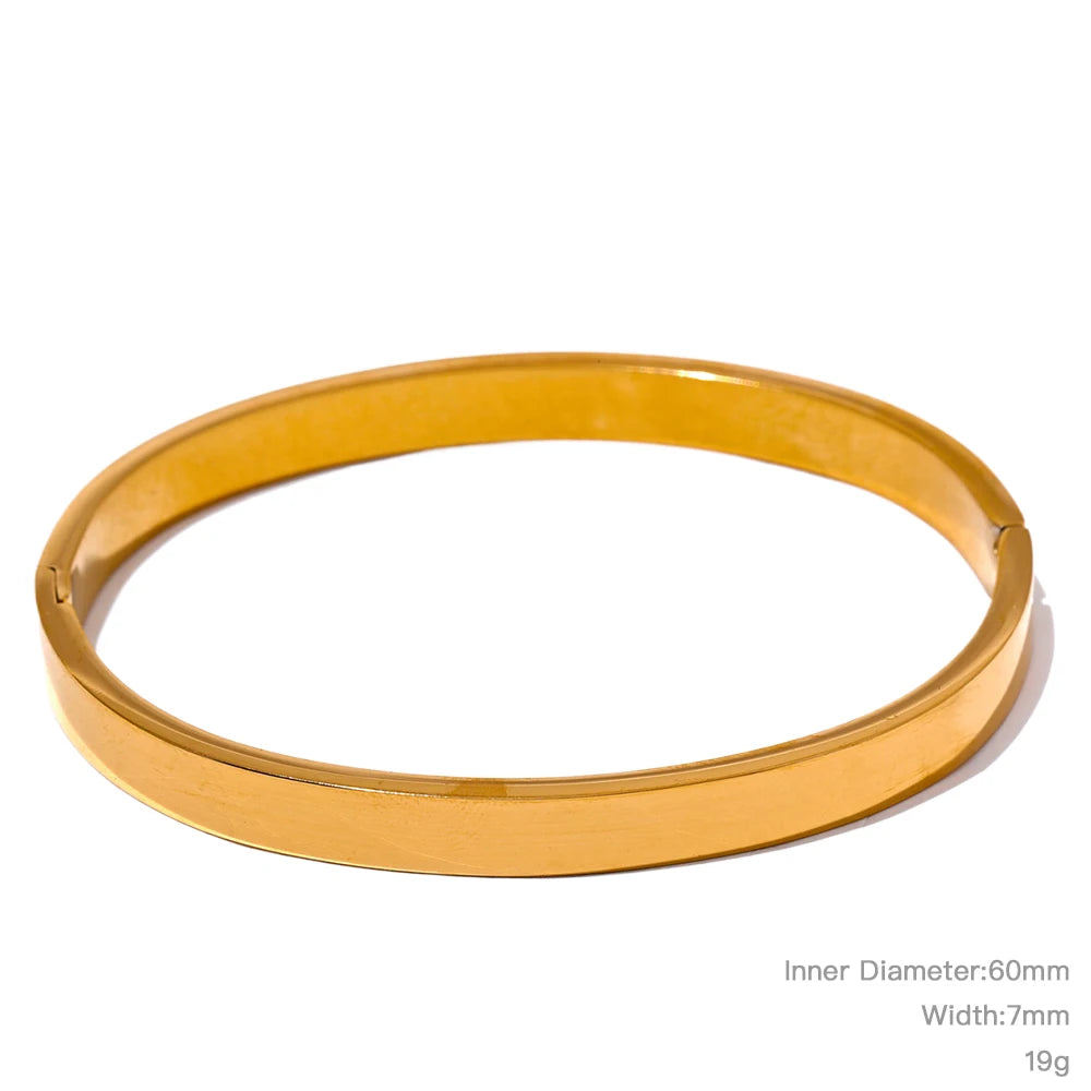 Steeletta Round Wide Textured Bracelet – Gold & Silver Stainless Steel