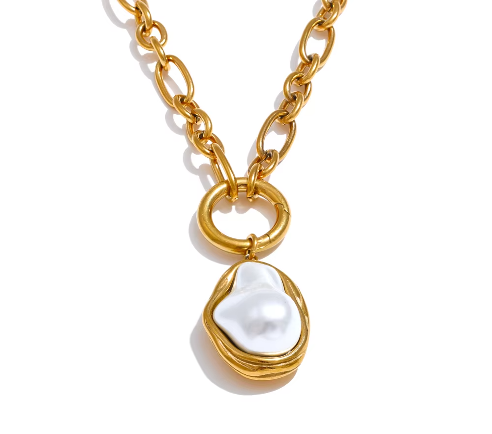 Lumina Pearl Pendant Necklace
