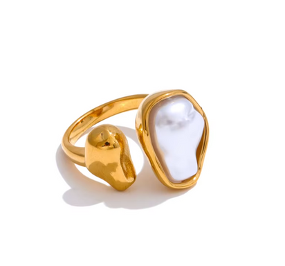 Aurelia Baroque Ring