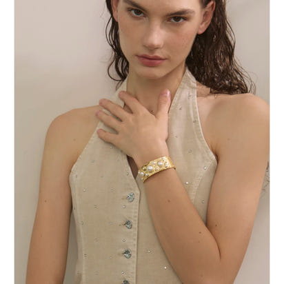Elara Hammered Pearl Cuff