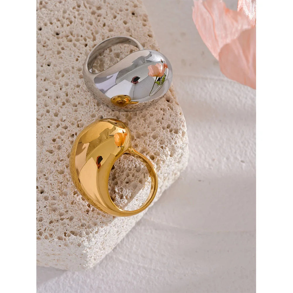 Steeletta Half-Empty Chunky Statement Ring – 18K Gold Plated Stainless Steel