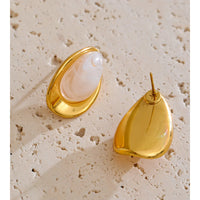 Autumn Aura Resin Oval Stud Earrings