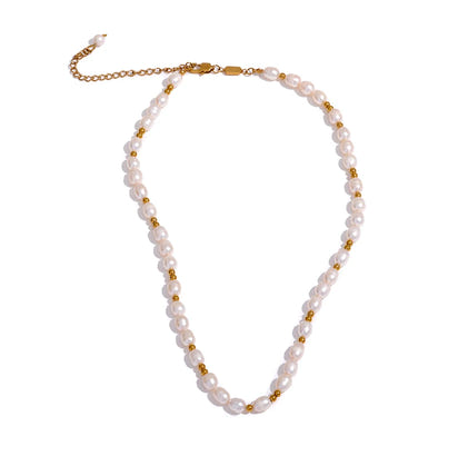 Maris Pearl Necklace
