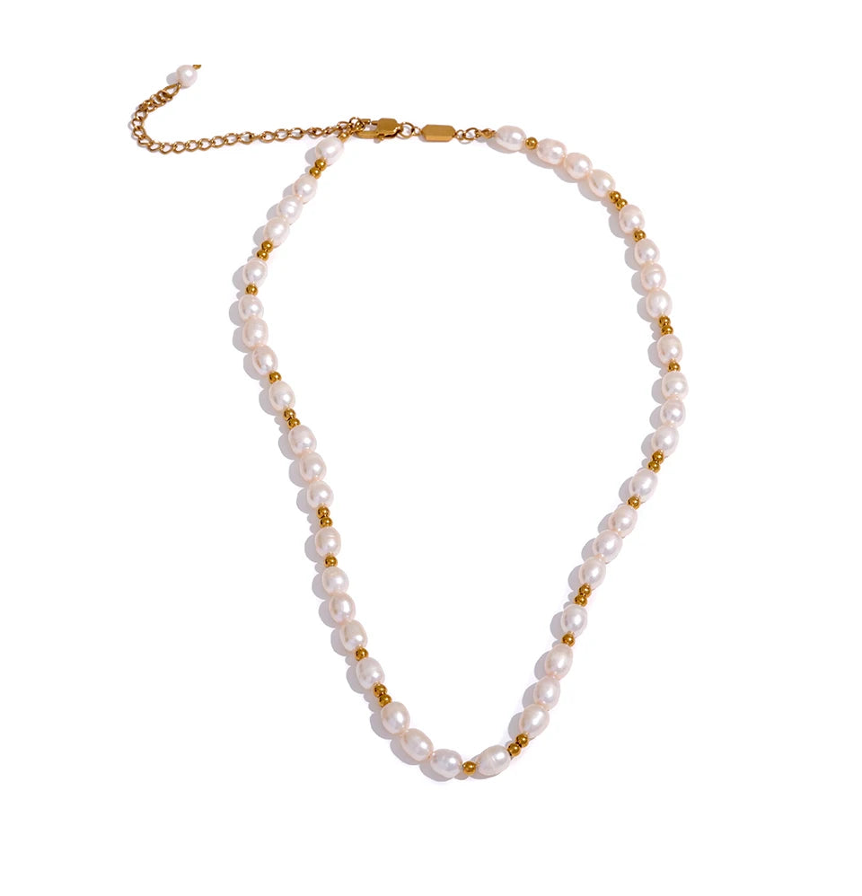 Maris Pearl Necklace