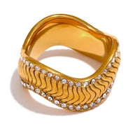 Aurora Ice Twisted Geometric CZ Ring