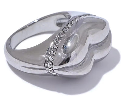 Aurora Ice Wide Band Lip Ring