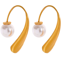 Liora Pearl Hoops